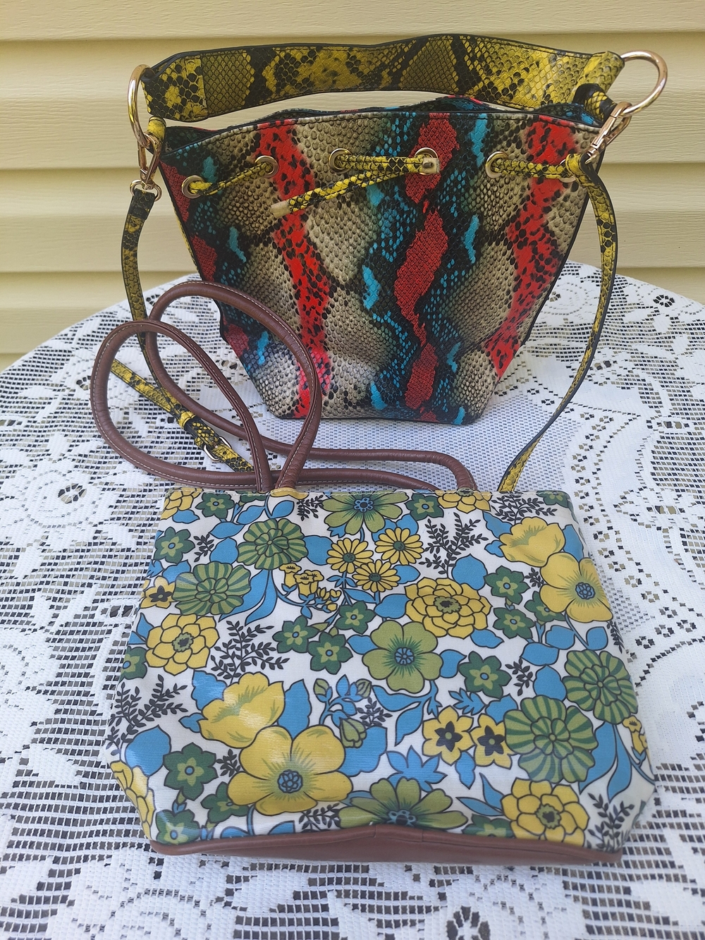 Set of Two Colorful Summer Bags